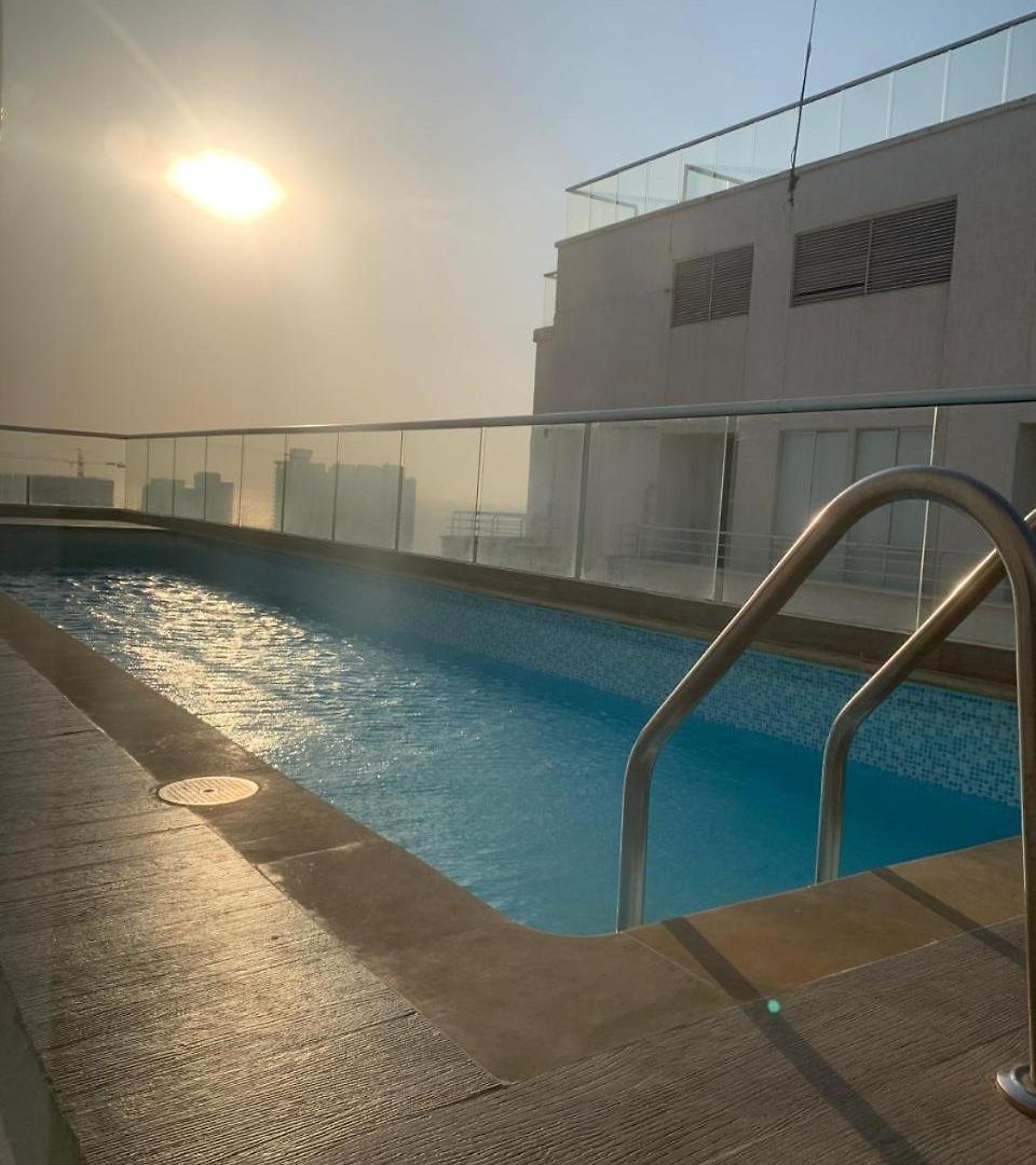 Apartamento Hermoso Apto De 3 Hab Cerca A Al Mar